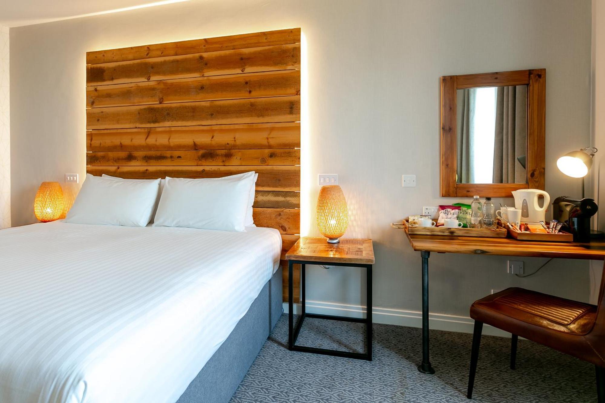 แคลเรียน ซีดาร์ คอร์ต แบรดฟอร์ด โฮเต็ล Hotel ภายนอก รูปภาพ