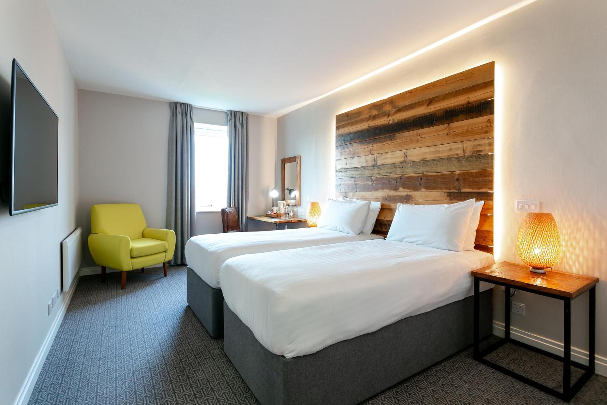 แคลเรียน ซีดาร์ คอร์ต แบรดฟอร์ด โฮเต็ล Hotel ภายนอก รูปภาพ