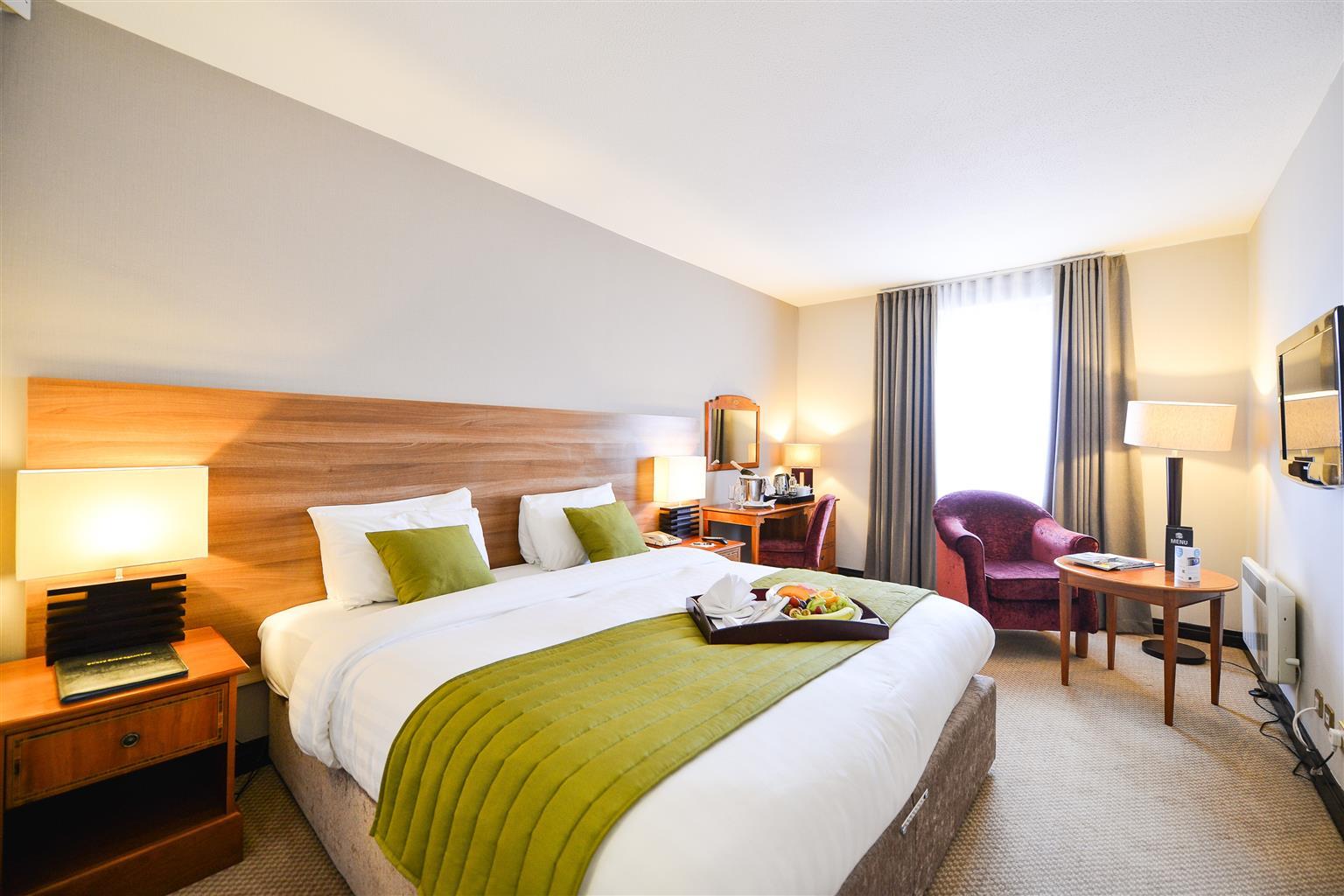 แคลเรียน ซีดาร์ คอร์ต แบรดฟอร์ด โฮเต็ล Hotel ภายนอก รูปภาพ